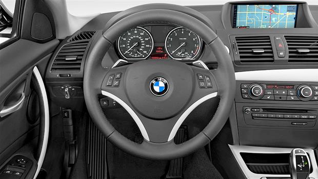 مشخصات BMW سری یک کوپه
