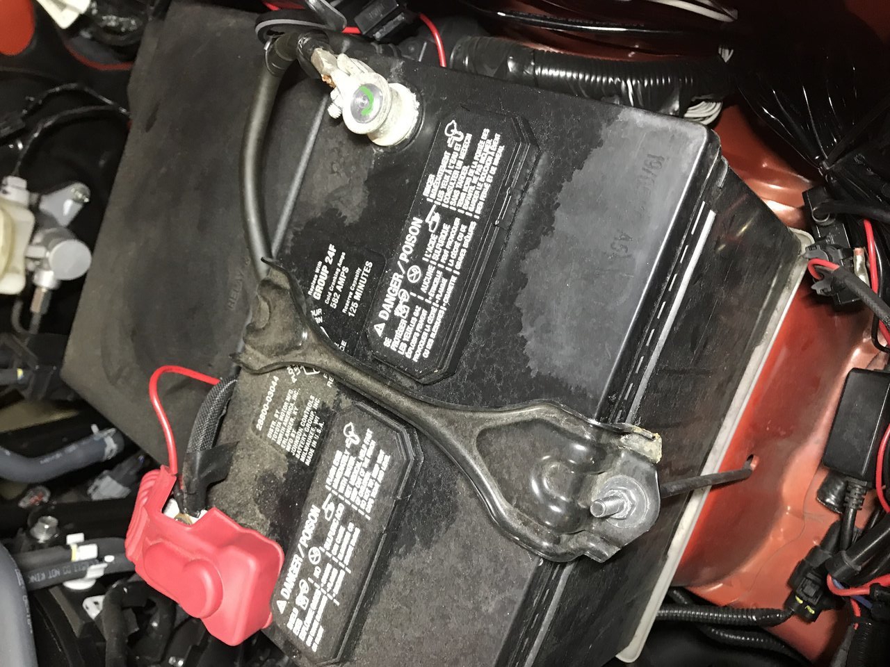 باتری چه وظیفه‌ای در خودرو داره؟
