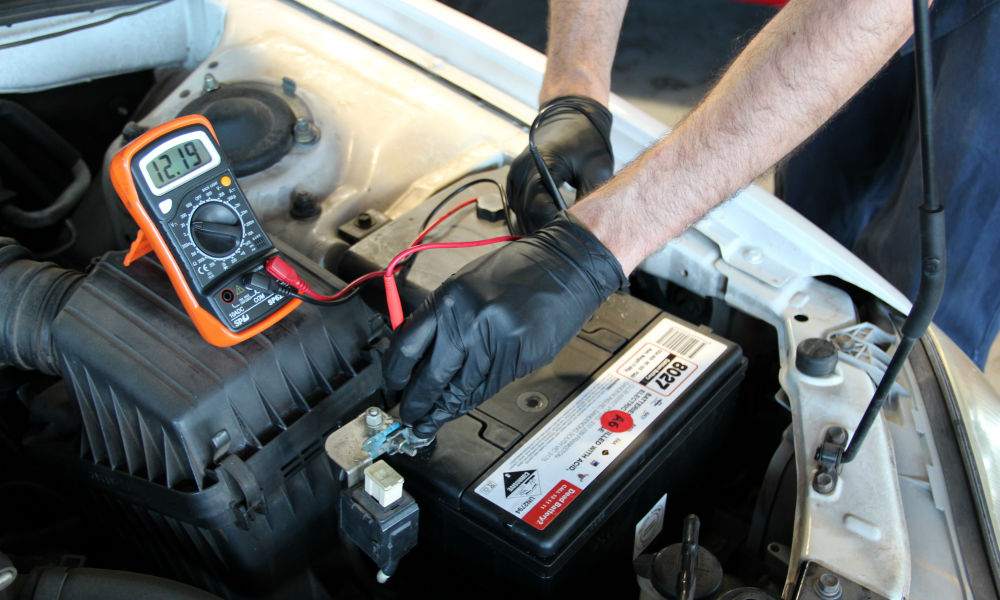 تعویض و شارژ باتری دوو در محل
