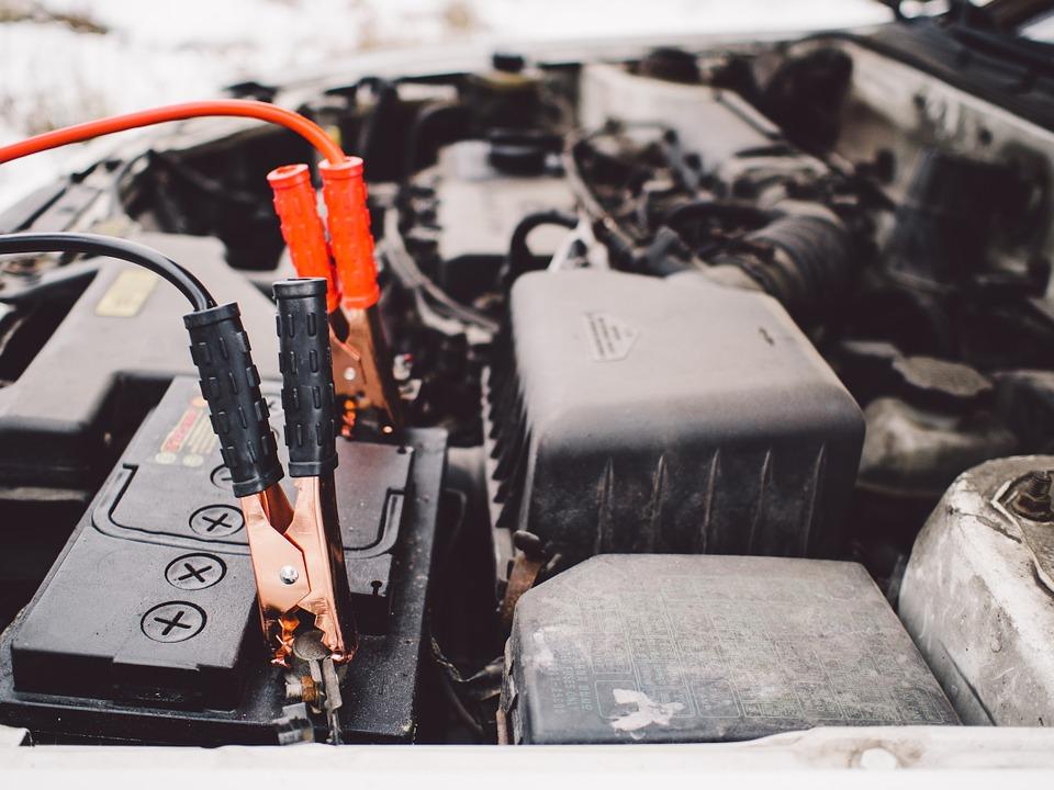 باتری خودرو در حالت خاموش چند آمپر می کشد؟